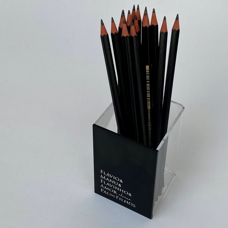 Porta lápis em acrílico preto