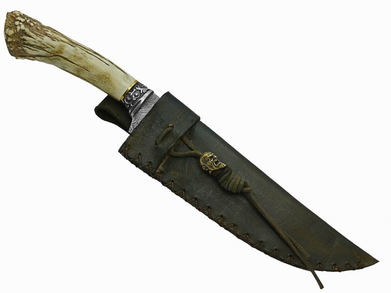 Adelar Filippon faca bowie para colecionador forjada em aço damasco. Empunhadura em chifre de cervo, 32 cm