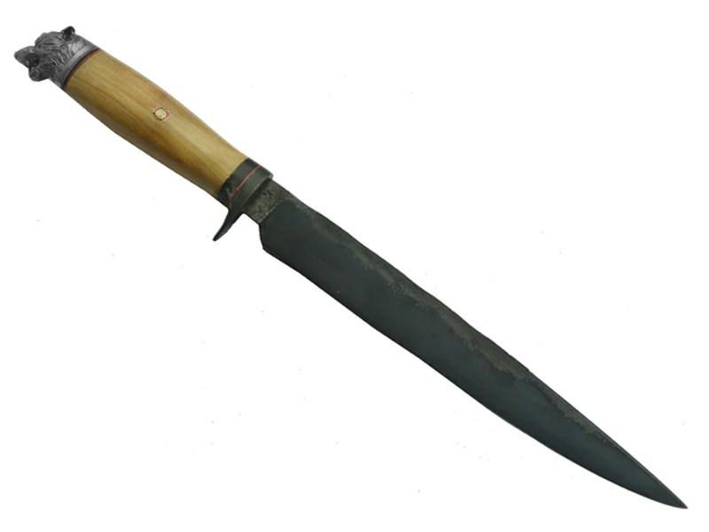 Adelar Filippon faca javalizeira para colecionador forjado em aço 5160. Empunhadura em Cipreste estabilizado, 40 cm