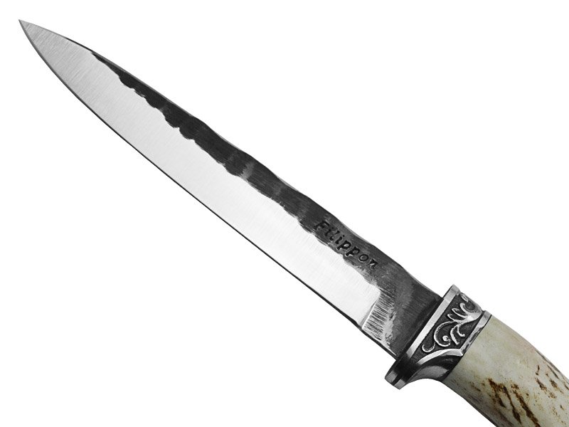 Adellar Filippon faca para colecionador em aço inox brut forge. Empunhadura em dente de javali, 29 cm