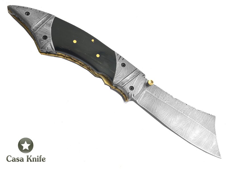 Canivete para colecionador forjado em aço damasco com empunhadura em chifre de búfalo, 22 cm