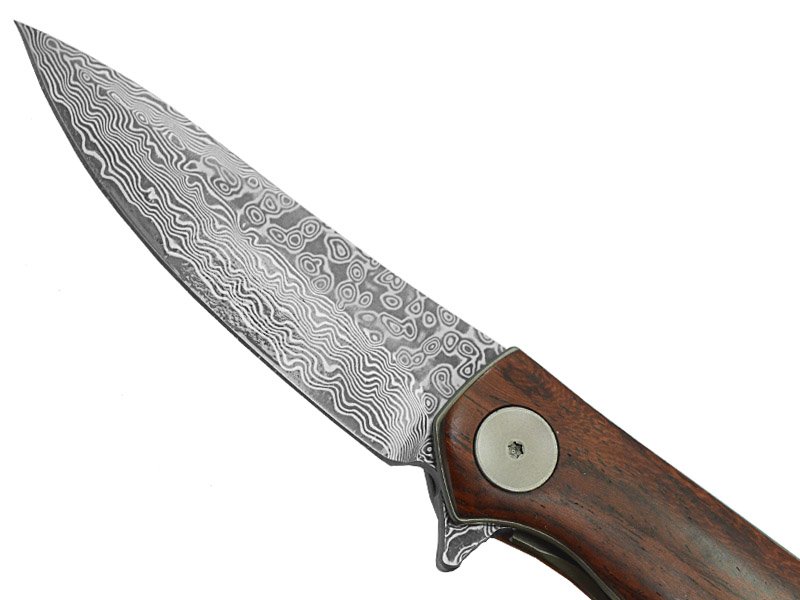 Canivete para colecionador em aço damasco. Empunhadura em jacarandá da bahia, 19 cm