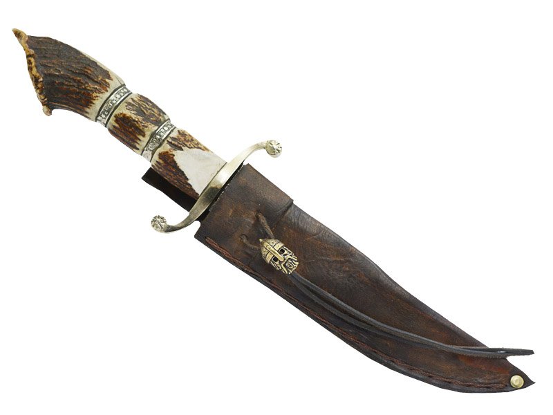 Adelar Filippon faca bowie para colecionador forjada em aço damasco. Empunhadura em chifre de cervo, 37 cm