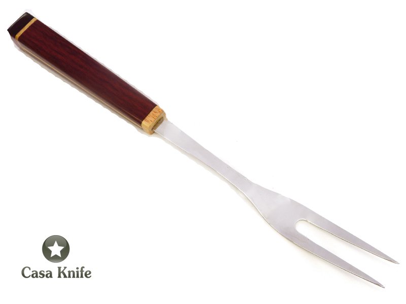 Conjunto com faca, garfo, e chaira em aço inoxidável com empunhadura em madeira pau-brasil e marfim