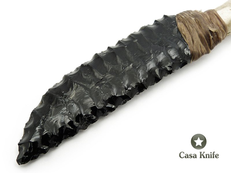 Faca em Obsidiana com empunhadura em chifre de cervo 22 cm
