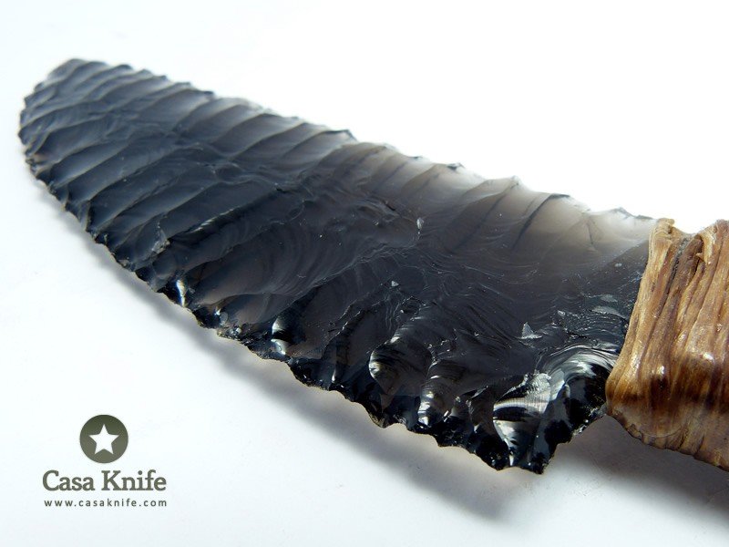 Faca em Obsidiana com empunhadura em chifre de cervo 25 cm