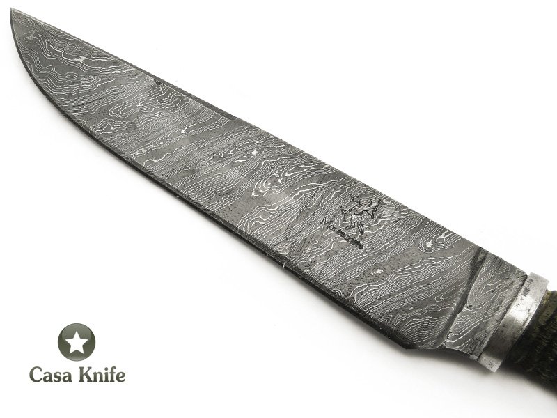 Montecristo Faca em aço damasco para colecionador, com empunhadura em chifre de camurça 31 cm