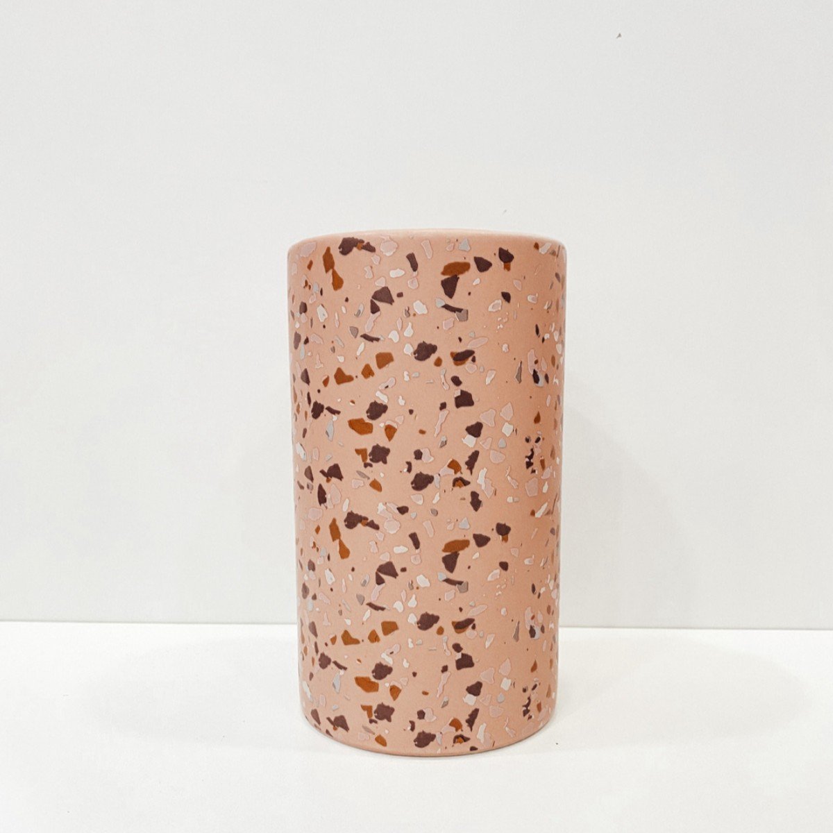 Vaso Rosa em Cerâmica Granilite