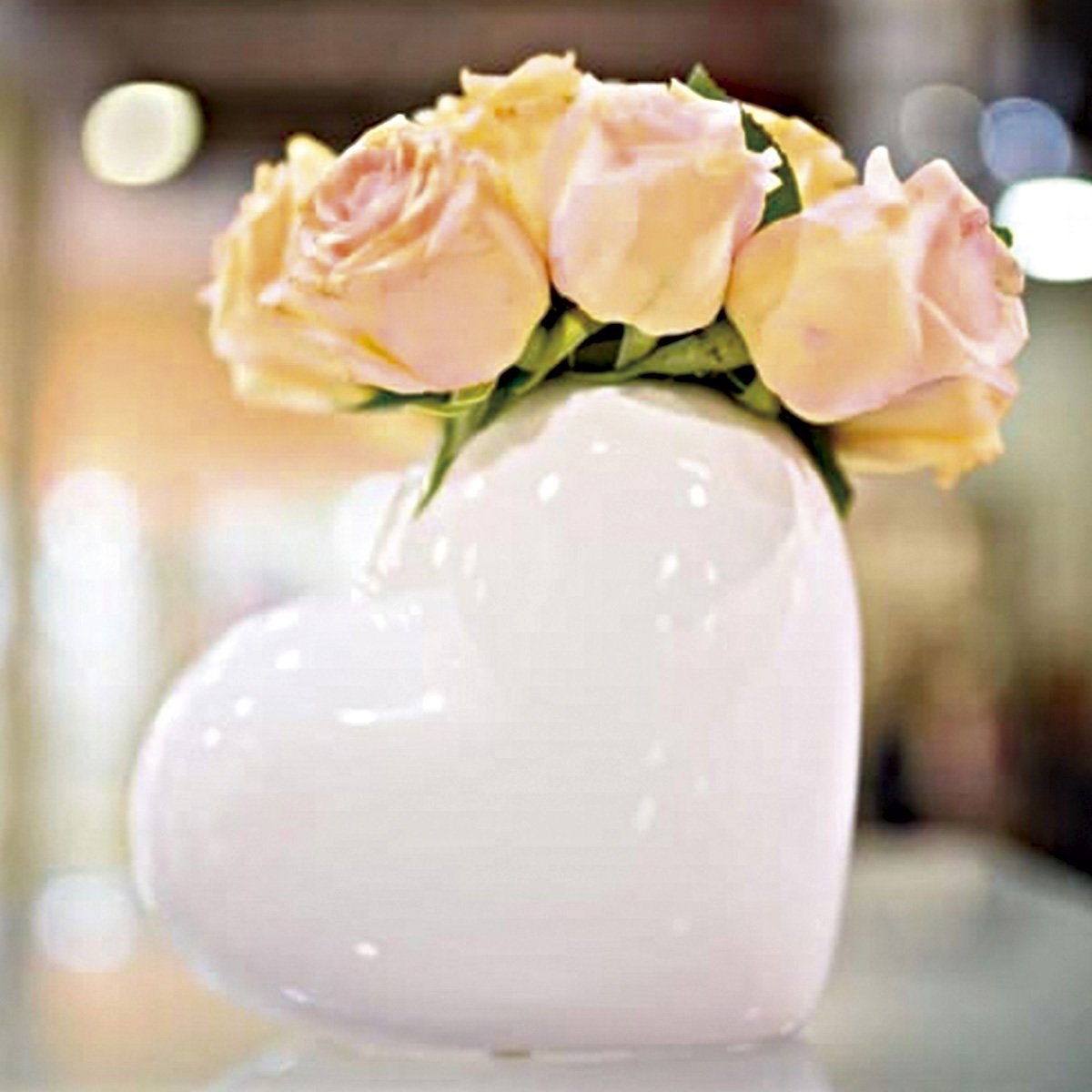 Vaso Decorativo Cerâmica Coração Branco Grande 16,5 x 15 x 10 cm