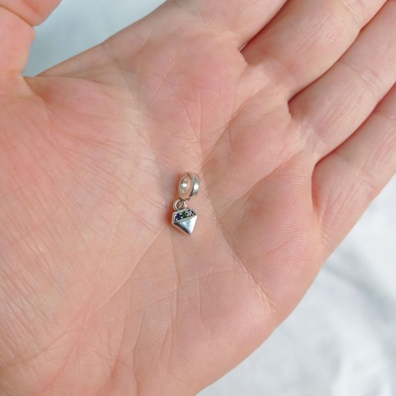 Mini berloque Diamante