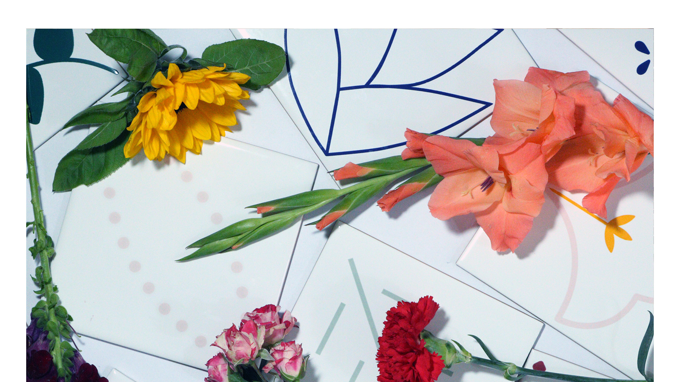 Azulejos decorados com flores | Modelos da Lurca com motivos florais