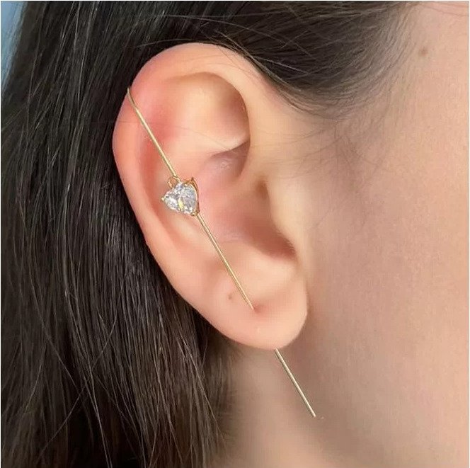 Brinco ear pin, love lin, dourado - REF B1263